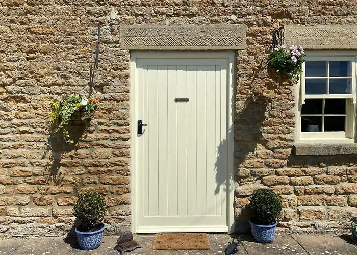 Old Orchard Cottage, Wykeham Scarborough